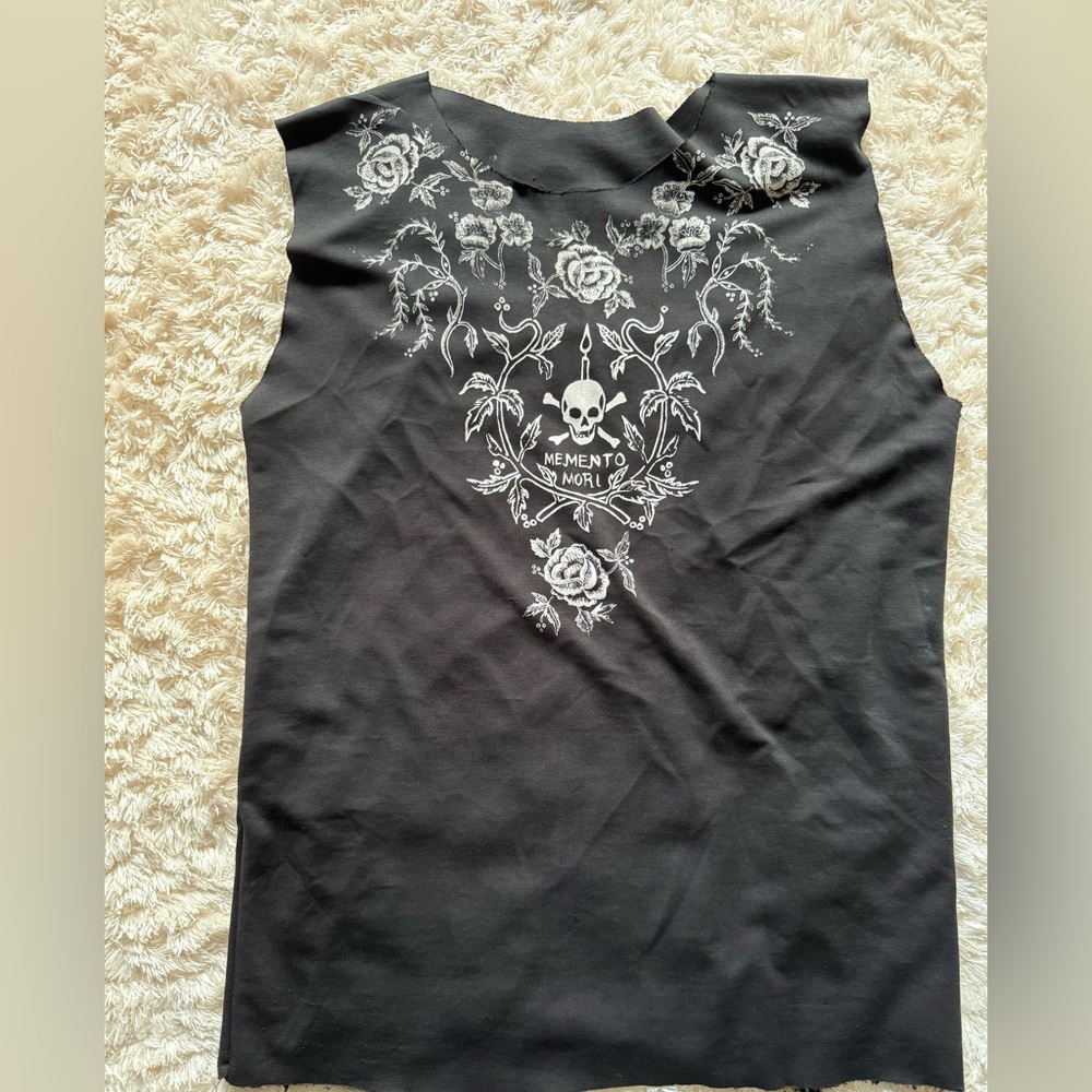 Toxic Vision Memento Mori top